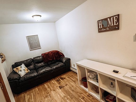 4th image of 3001 S Clement Ave