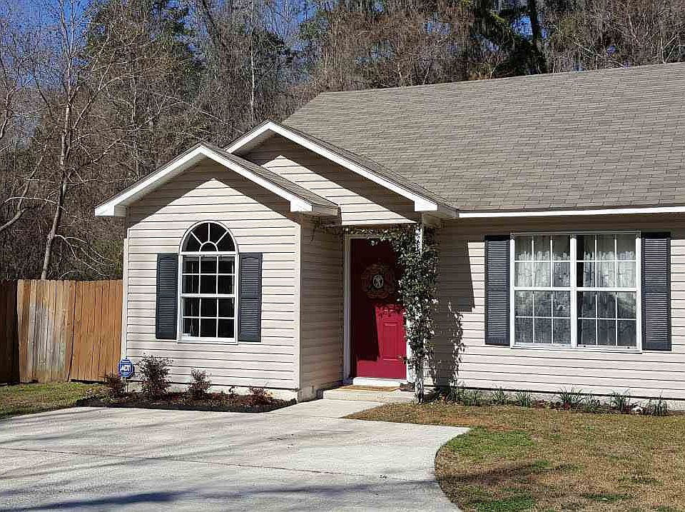 1st image of 2700 Oak Park Ct