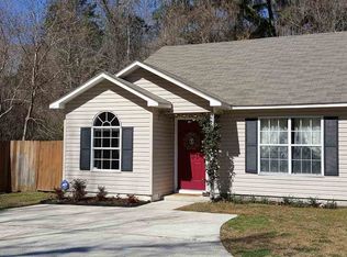 2700 Oak Park Ct, Tallahassee, FL 32308