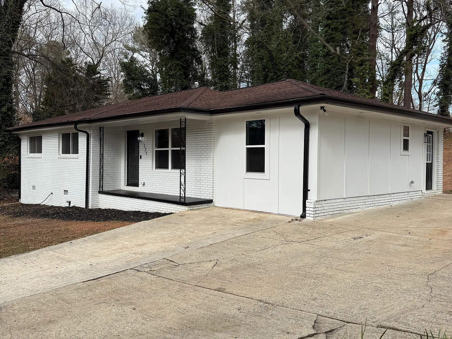 4 bed, 1450 sqft, $2,300 — Photo 1
