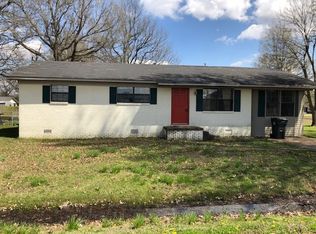 805 SE 6th St, Walnut Ridge, AR 72476