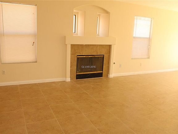 4th image of 3881 Lilac Haze St