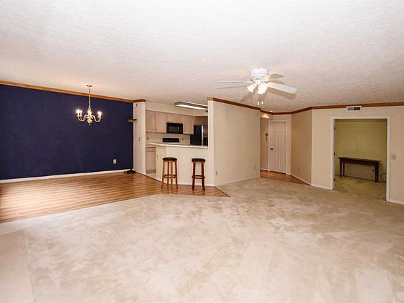2nd image of 4511 N Shore Dr