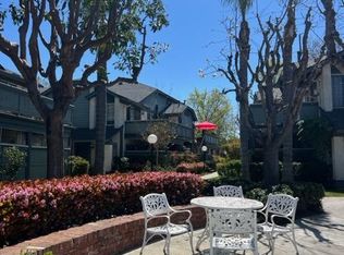 18252 Parkview Ln APT 102, Huntington Beach, CA 92648
