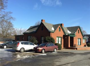 948 N Main St, Mooresville, NC 28115