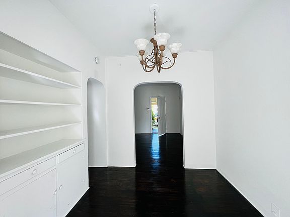 3rd image of 692 NE 87th St #1