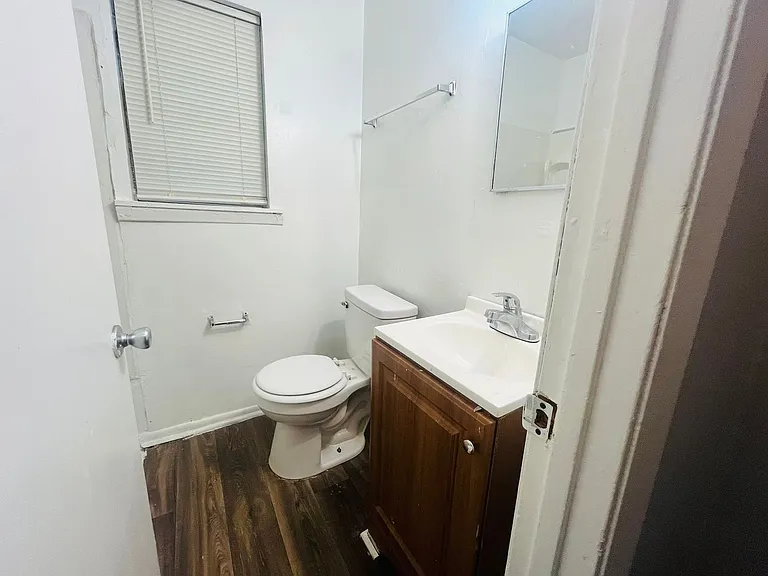 4053 Log Cabin Dr #B-3 — Photo 8