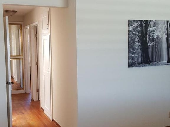 2nd image of 1114 Morningside Ave