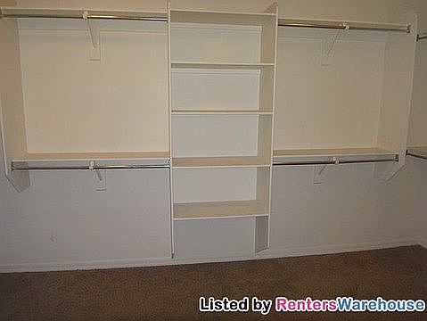 Walk-in closet