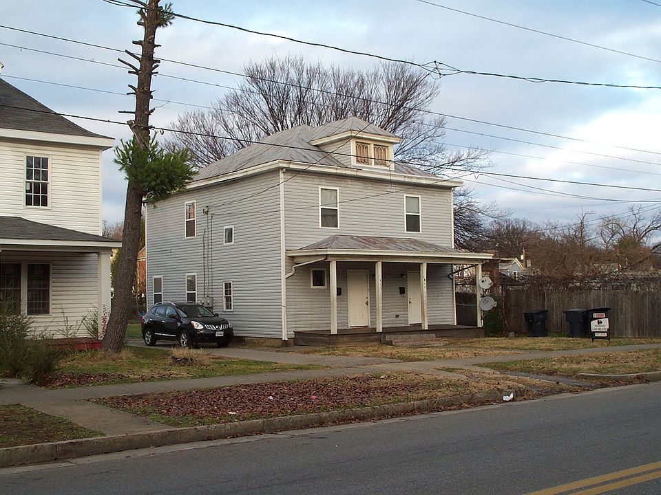 1st image of 1811 Melrose Ave NW