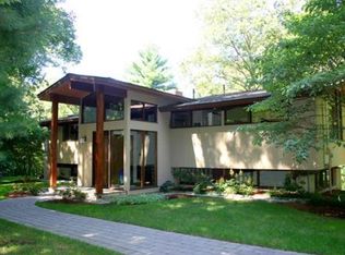 10 Hampshire Rd, Wayland, MA 01778