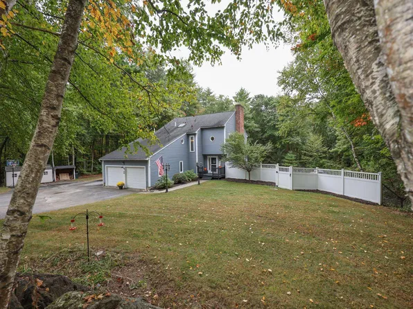 39 Winter Hill Road, Goffstown, NH 03045