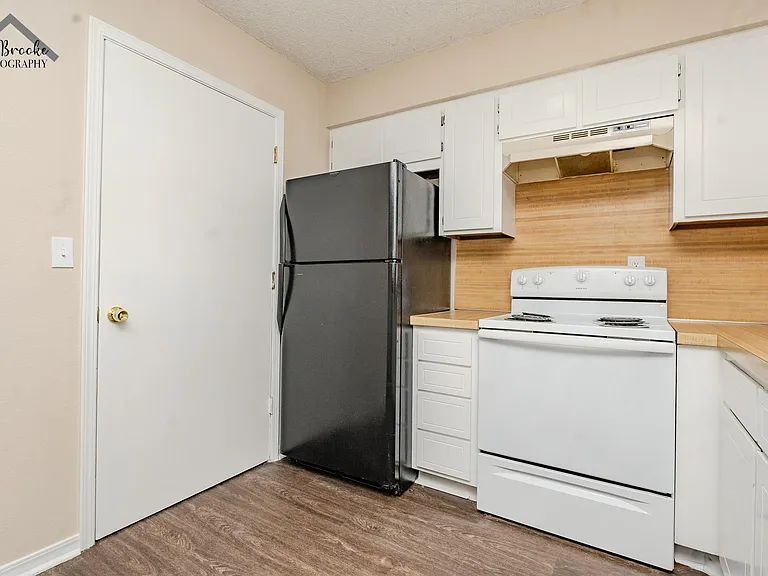 1215 N Pacific Ave — Photo 11