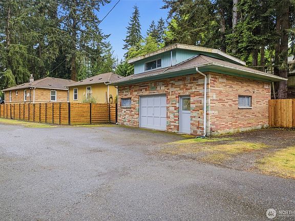 3rd image of 7715 236th Street SW