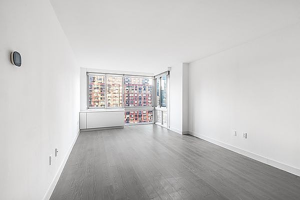 1st image of 101 W End Ave #4G