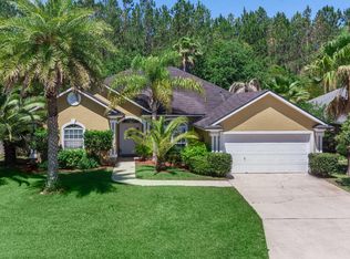 2452 Cedar Trace Dr W, Jacksonville, FL 32246