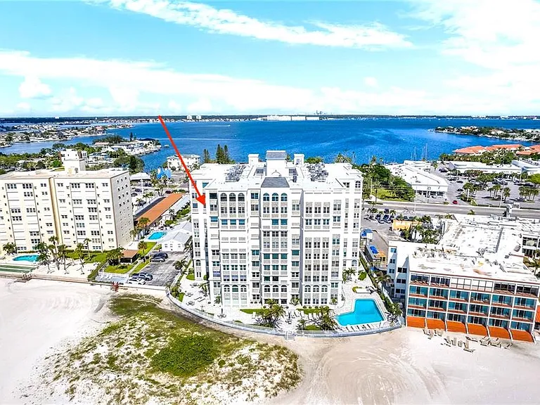 4950 Gulf Blvd #807 — Photo 3