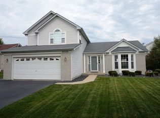 24320 Whispering Trails Dr, Plainfield, IL 60585