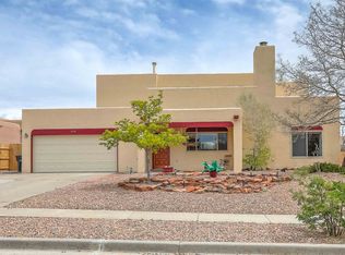 4136 Cheyenne Cir, Santa Fe, NM 87507