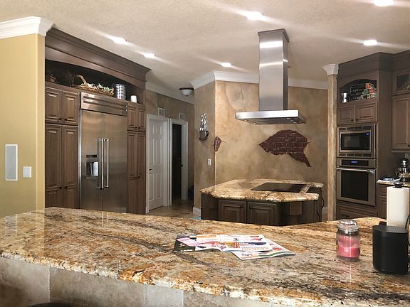 5th image of 1 Watermill Pl
