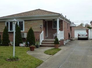 14719 6th Ave, Flushing, NY 11357