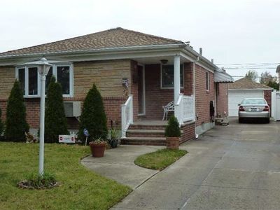 14719 6th Ave, Flushing, NY, 11357