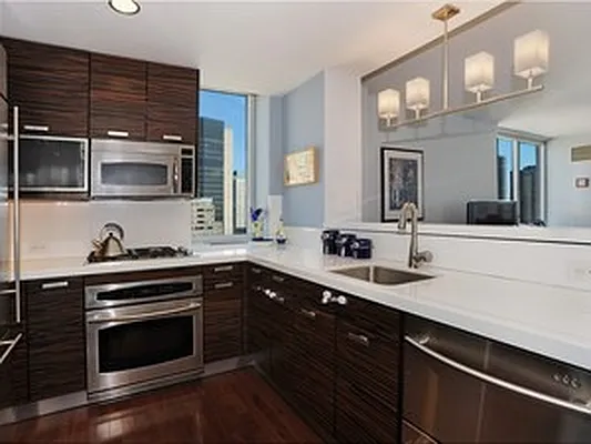 Sold by Citi Habitats | media 5