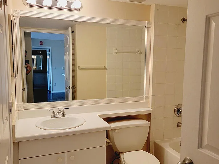 2640 S University Dr #222 — Photo 11