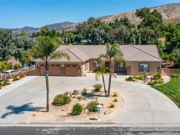 35860 Holly St, Yucaipa, CA 92399