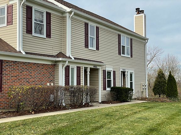 2nd image of 1666 Vermont Dr #A