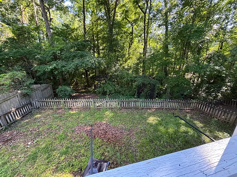 112 Landing Dr — Photo 14