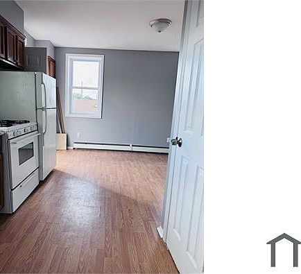 4th image of 79 Saint Marys Ave APT 1