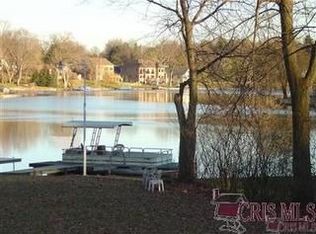 5720 Oak Dr NW, Canton, OH 44718