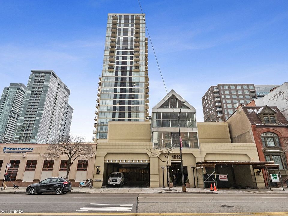 1st image of 1212 N Lasalle St #1805