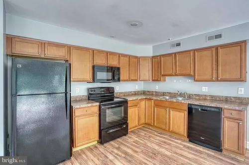 203 Hamilton St Photo 1