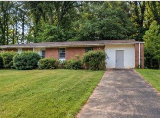 1961 W Starmount Way, Decatur, GA 30032