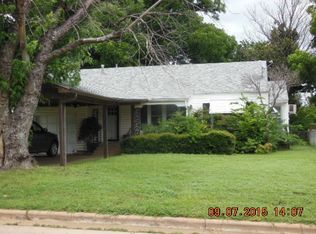 713 NW 17th St, Lawton, OK 73507