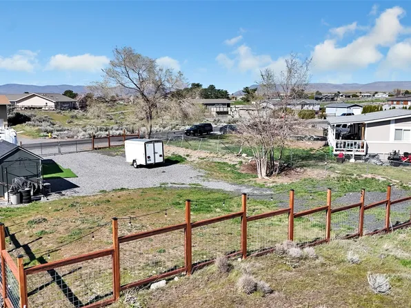 507 SW Autumn Loop, Mattawa, WA 99349