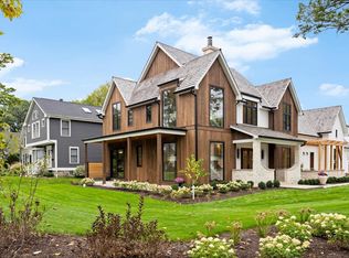 104 S Monroe St, Hinsdale, IL 60521