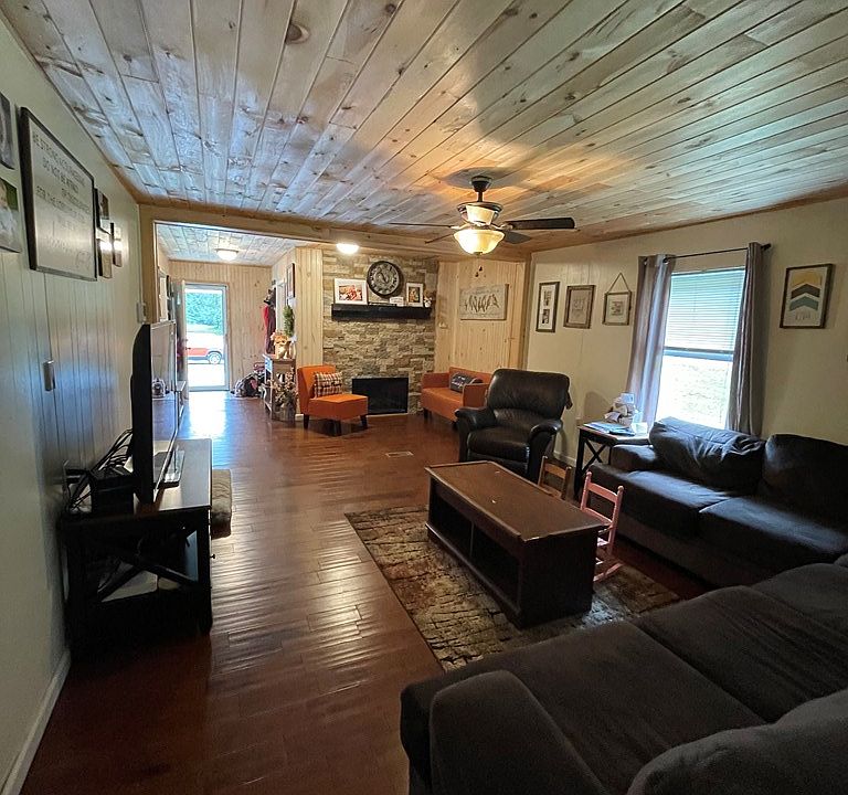 1532 Packs Branch Rd, Mount Hope, WV 25880 MLS 82979 Zillow