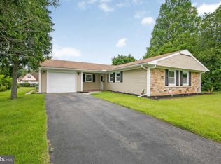 7 Gimble Ln, Willingboro, NJ 08046