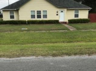 2401 5th St, Bay City, TX 77414