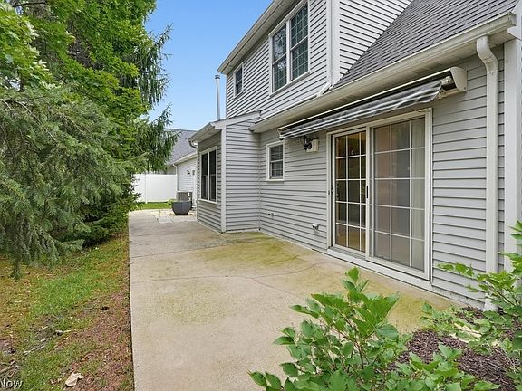 3rd image of 3517 E Prescott Cir