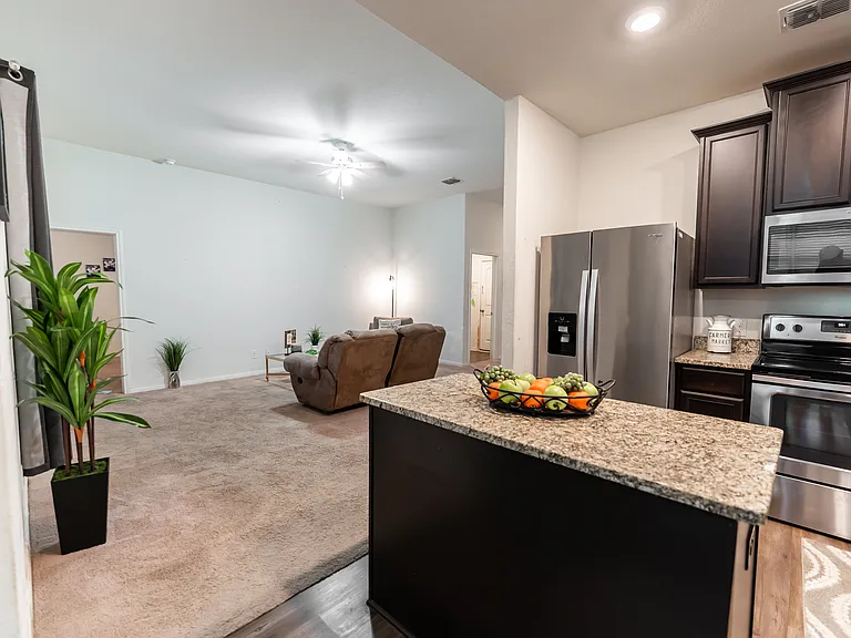 6210 Underwood Way — Photo 8