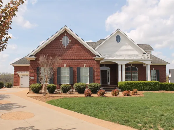 1221 Drakes Ridge Ln, Bowling Green, KY 42103