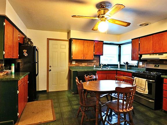 Lots of Counter Space!