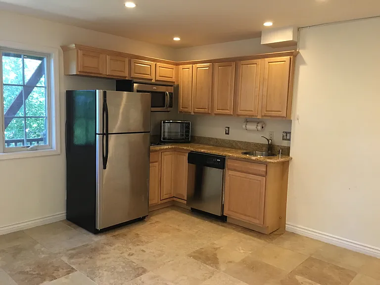 105A Alamo Ranch Rd — Photo 3