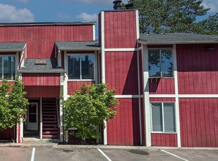 1470 SE Walnut St APT 206, Hillsboro, OR