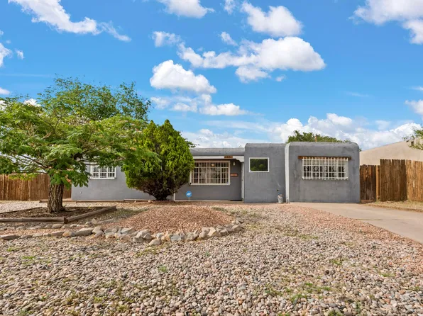 5501 Arvilla Ave NE, Albuquerque, NM 87110