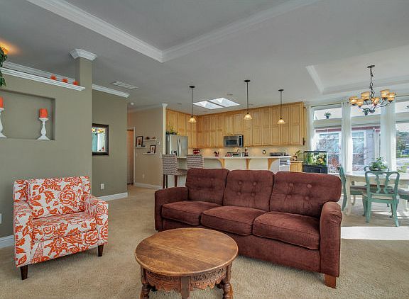 3rd image of 444 Whispering Pines Dr Space 128